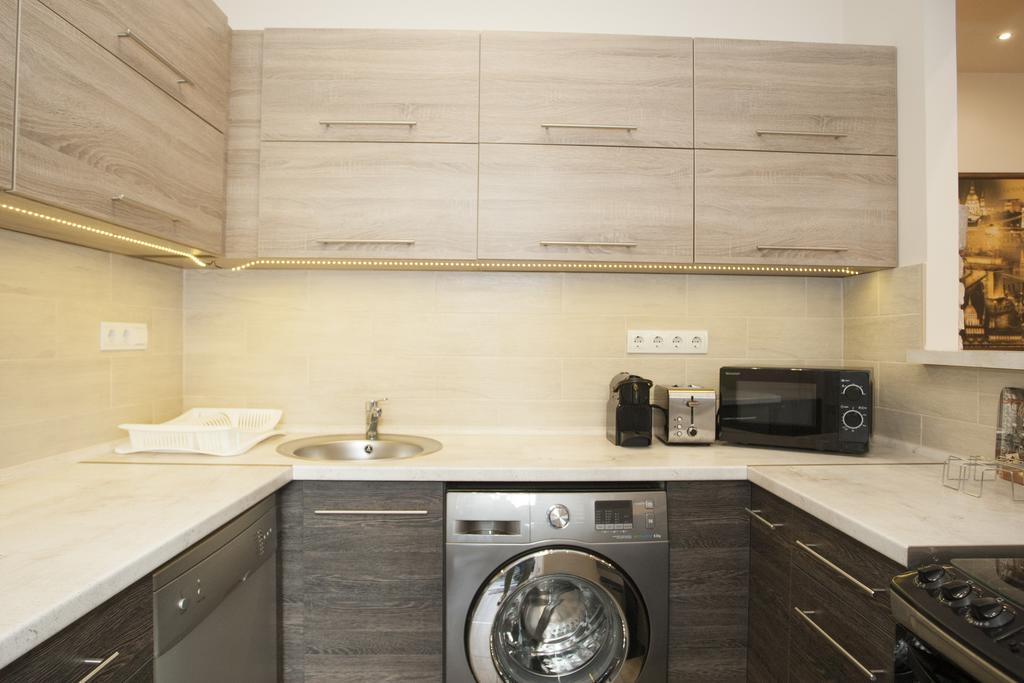 Dominique Apartment Βουδαπέστη Εξωτερικό φωτογραφία