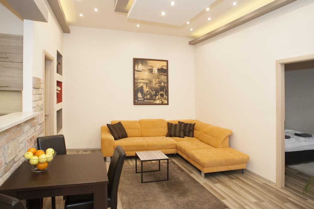 Dominique Apartment Βουδαπέστη Εξωτερικό φωτογραφία