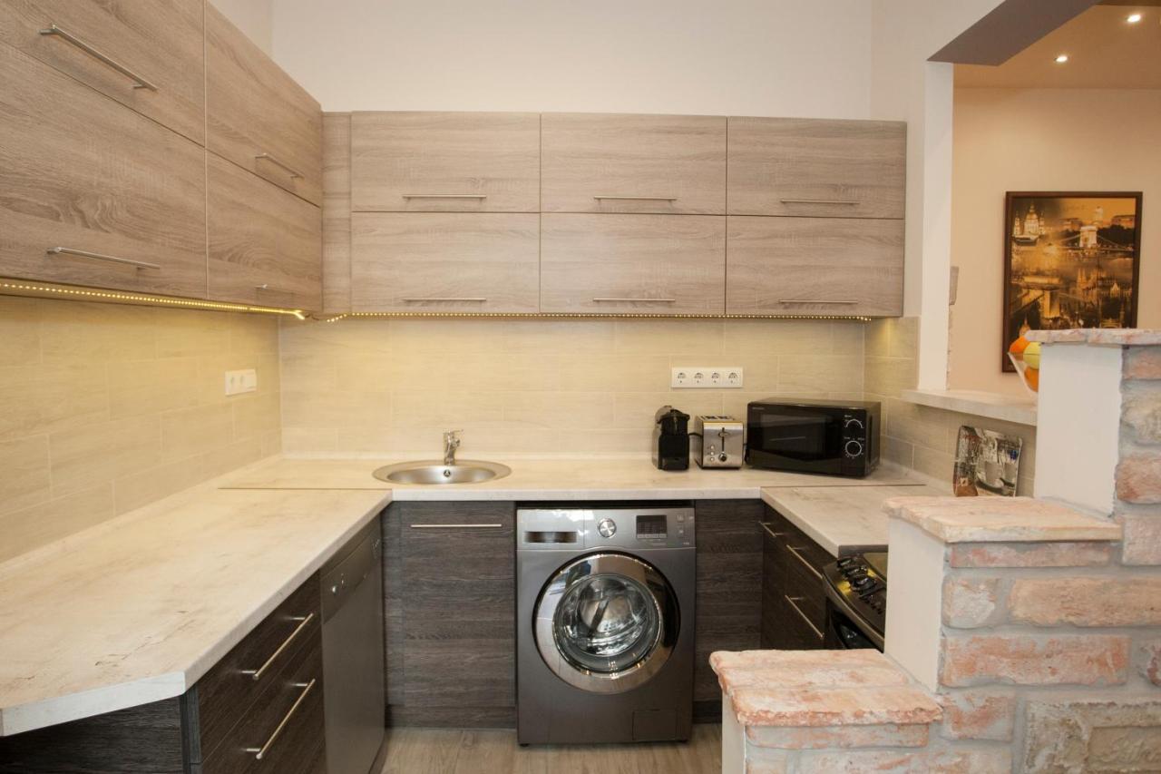 Dominique Apartment Βουδαπέστη Εξωτερικό φωτογραφία